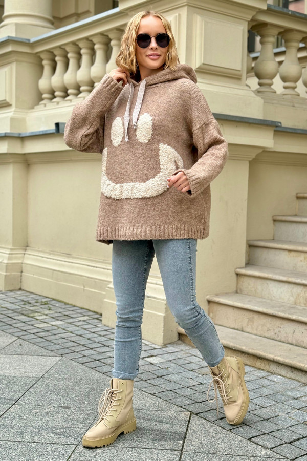 Sweter oversize kapturem Smiley Latte